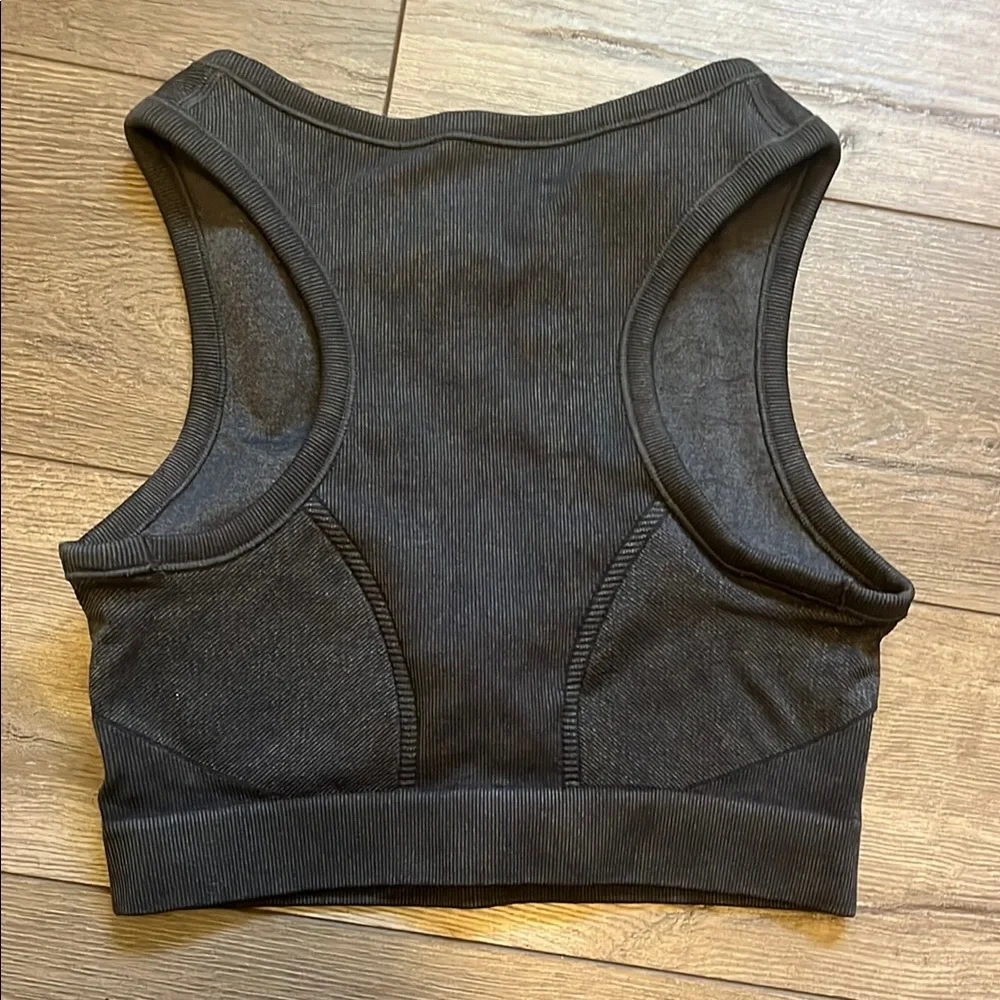 Aerie Work Out Top - Picture 3 of 3